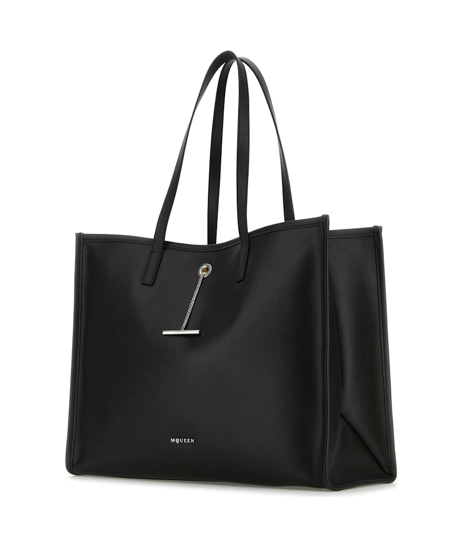 【送料&関税込】Alexander McQueen Black Leather Shopping Bag Alexander McQueen Black Leather Shopping Bag | italist