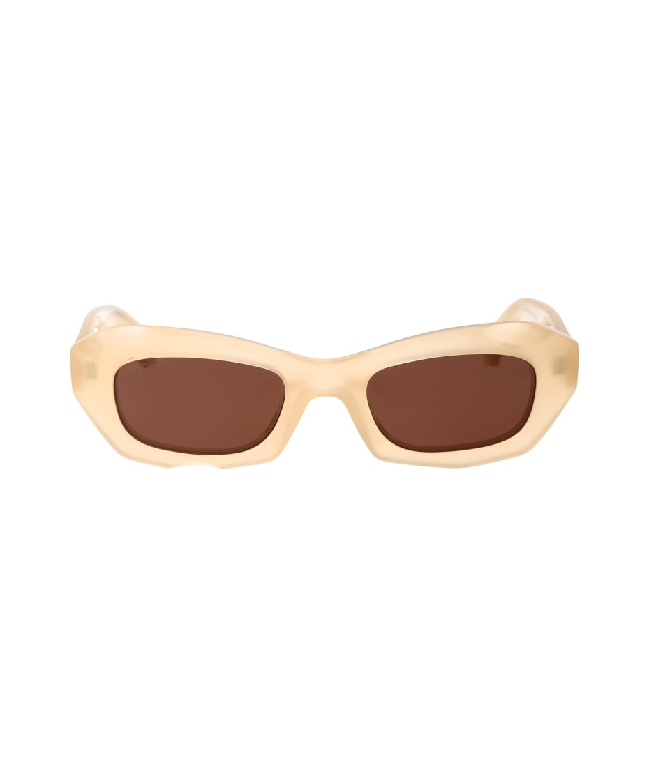 【送料&関税込】Off-White Venezia Rectangular Frame Sunglass Off-White Venezia Rectangular Frame Sunglasses | italist