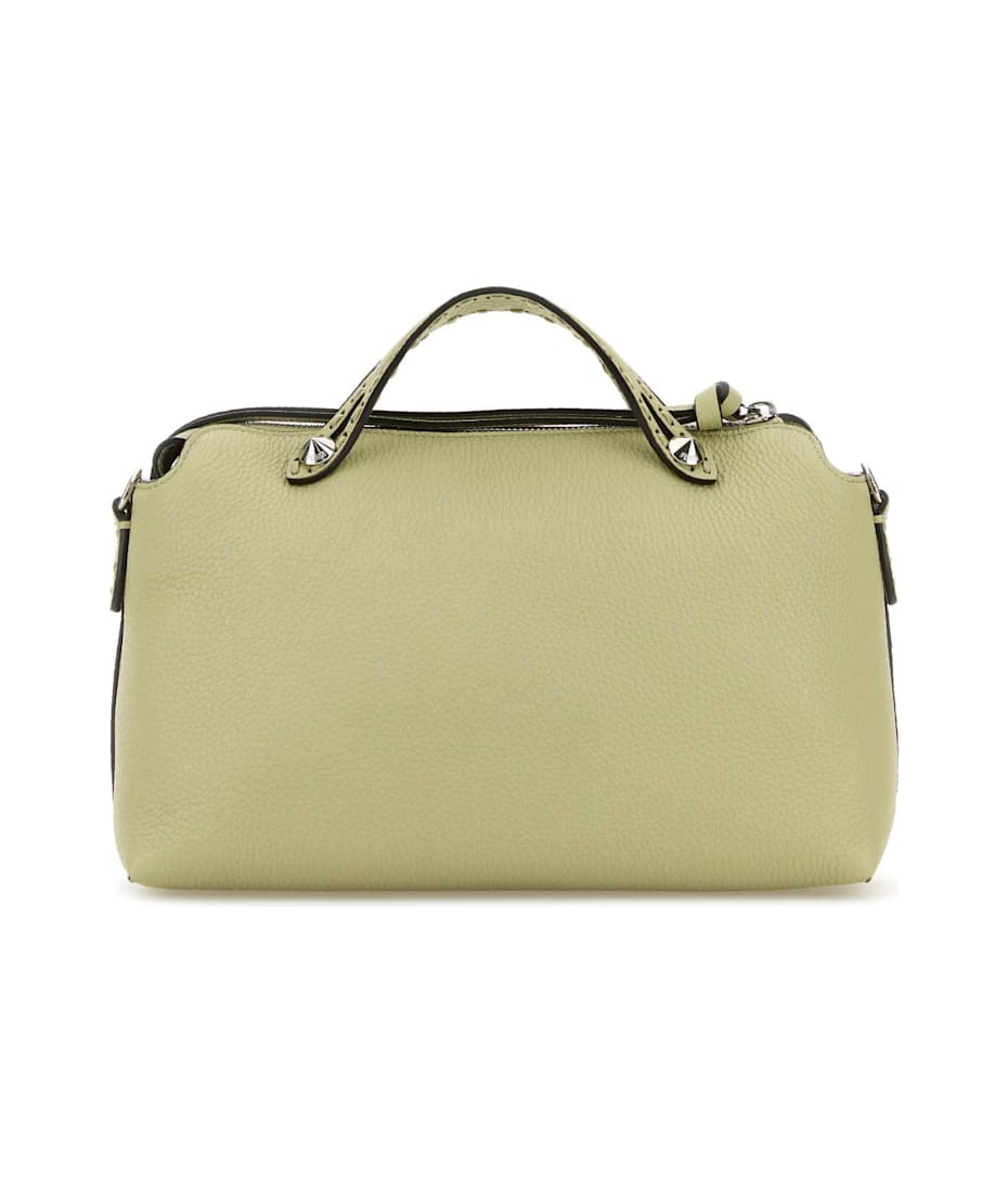 トートバッグ FENDI Pastel Green Leather Medium By The Way Handbag By The Way Selleria Medium Cuoio Romano leather Green | Fendi