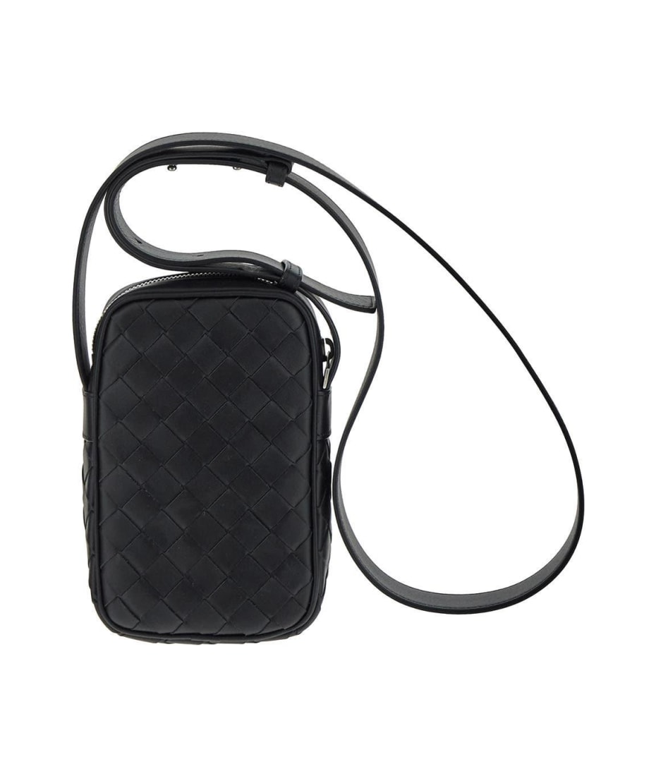 BOTTEGA VENETA: intrecciato leather smartphone case - Black