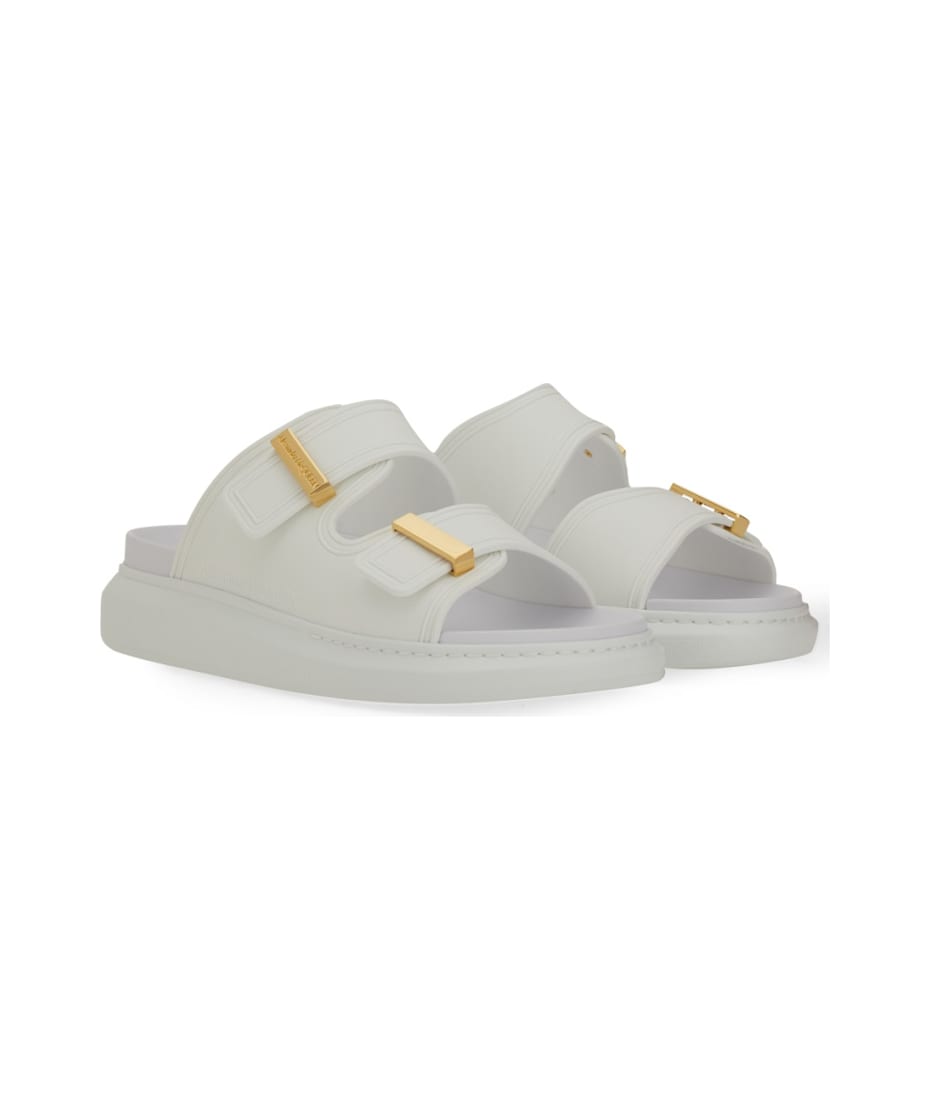 【関税&送料込】Alexander Mcqueen Oversize Hybrid Sandal Alexander McQueen Oversize Hybrid Sandal | italist