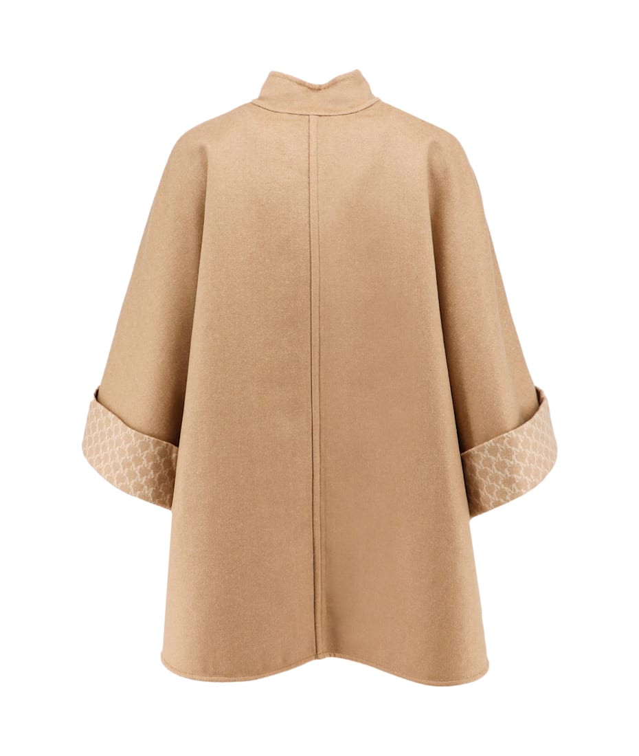 【送料&関税込】Max Mara Virgin Wool And Cashmere Cape Wih P Max Mara Virgin Wool And Cashmere Cape Wih Pockets On The
