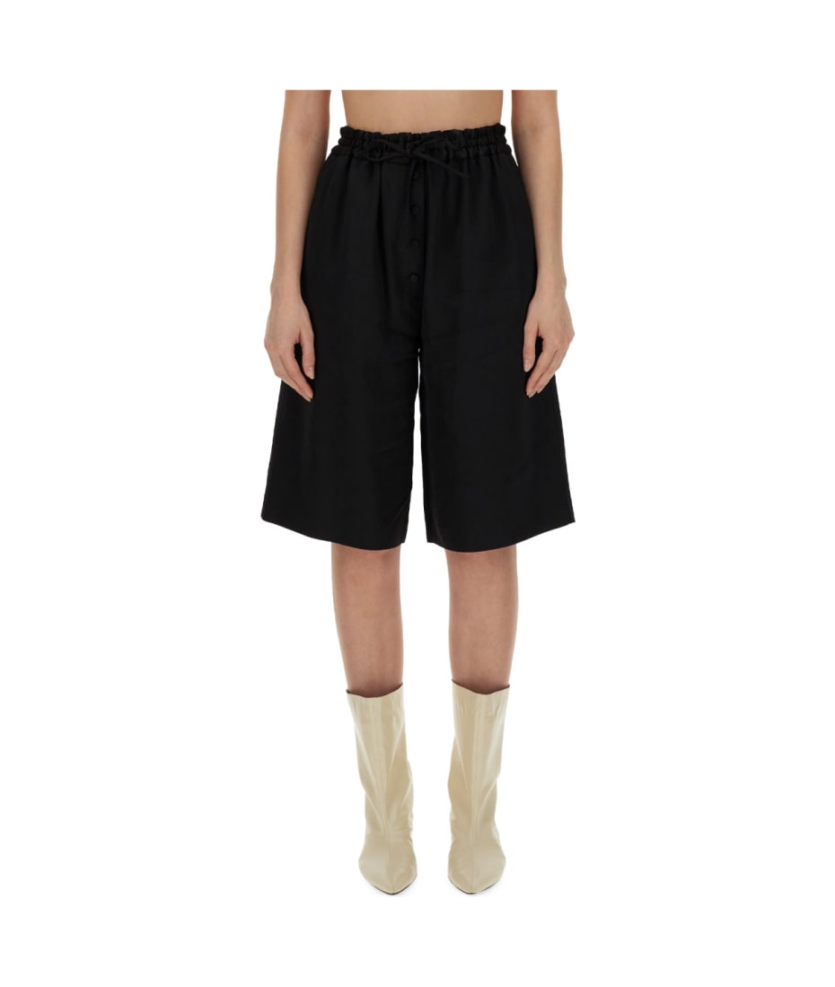 ショートパンツ Jil Sander WIDE LEG BERMUDA SHORTS (J03KA0256_J65112001) Jil Sander Wide Leg Bermuda Shorts | italist