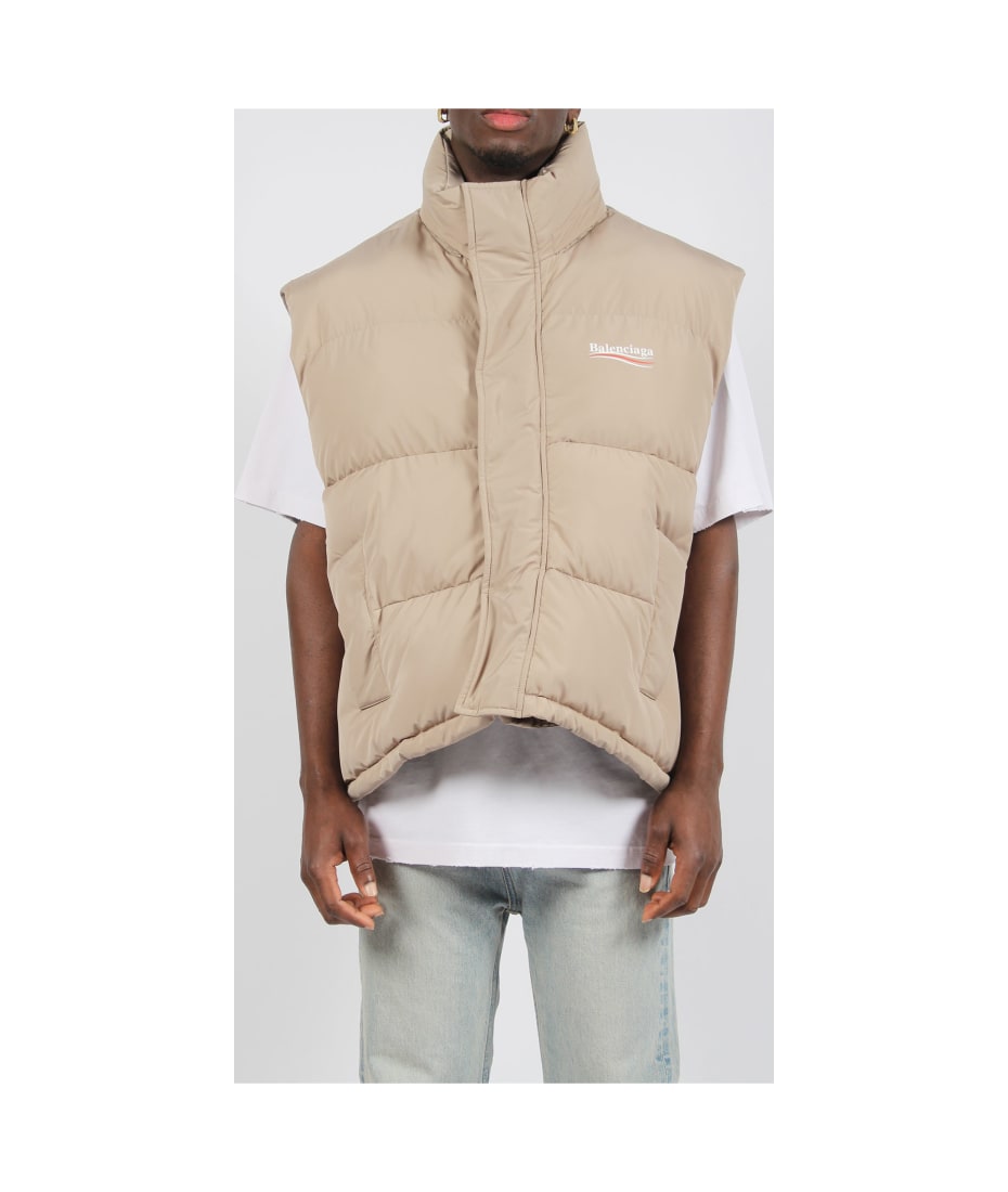 登坂広臣着用BALENCIAGA COCOON PUFFER GILET 46 登坂広臣着用BALENCIAGA COCOON PUFFER GILET 46 Balenciaga