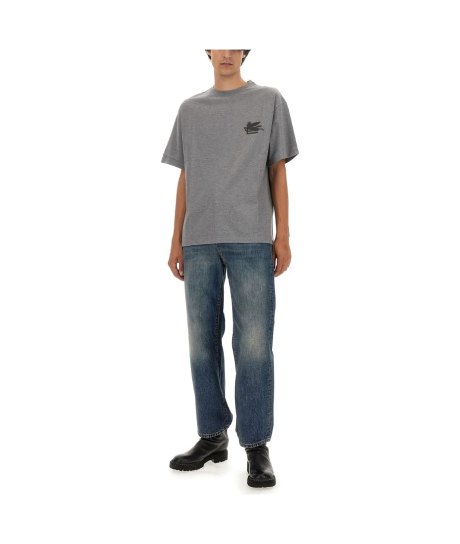 Tシャツ・カットソー ETRO FW23 T-SHIRT WITH PEGASUS EMBROIDERY (1Y525_97300003) Etro T-shirt With Pegasus Embroidery | italist