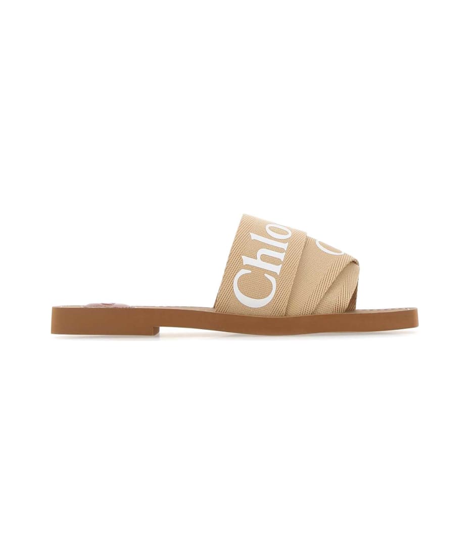 【関税&送料込】Chloe Beige Canvas Woodi Slippers Chloé Beige Canvas Woodi Slippers | italist