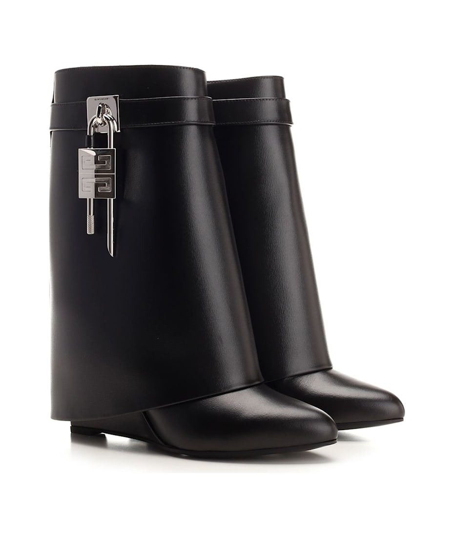 'shark Lock' Ankle Boots