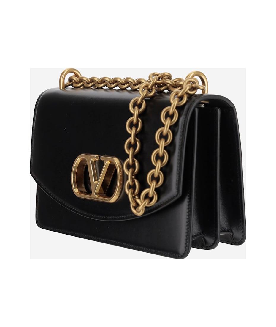 【関税&送料込み】Valentino Garavani Vain Small Leather Cl Valentino Garavani Vain Leather Small Shoulder Bag | italist