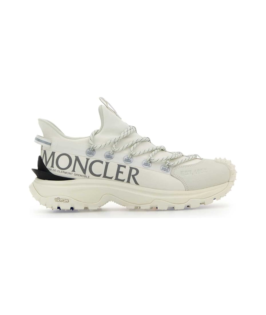 【関税&送料込】Moncler White Canvas Trailgrip Lite 2 Sneake Moncler White Canvas Trailgrip Lite 2 Sneakers | italist