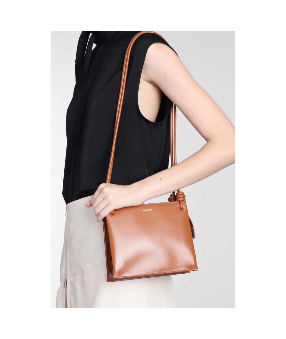 Giro Sm Shoulder Bag In Leather Color Leather