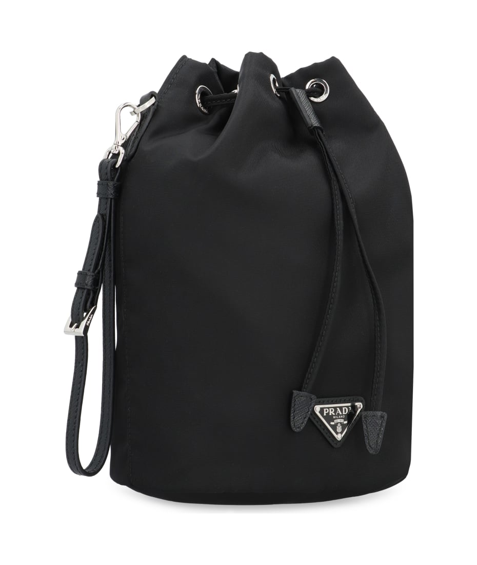 PRADA ブラック ナイロンポーチ