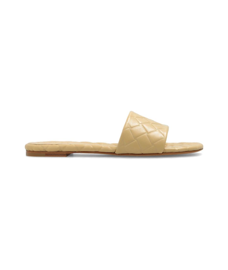 【送料&関税込】Bottega Veneta Amy Flat Mules BOTTEGA VENETA | Amy 45 Leather Mule Sandals | Women | Lane