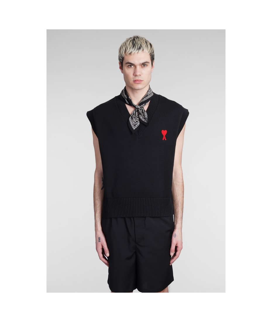 【送料&関税込】Ami Alexandre Mattiussi Vest Ami Alexandre Mattiussi Down Vest With Hood | italist