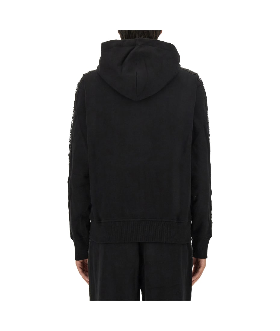 【関税込み】Versace Jeans Couture フーディ & ジップアップ Versace Jeans Couture Zip-up Hoodie | italist