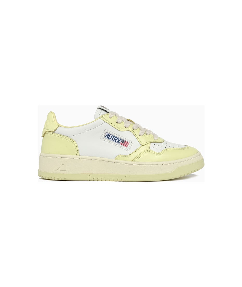 AUTRY｜SNEAKERS (AULM WB36) Autry Medalist Low Sneakers Aulw Wb36 | italist