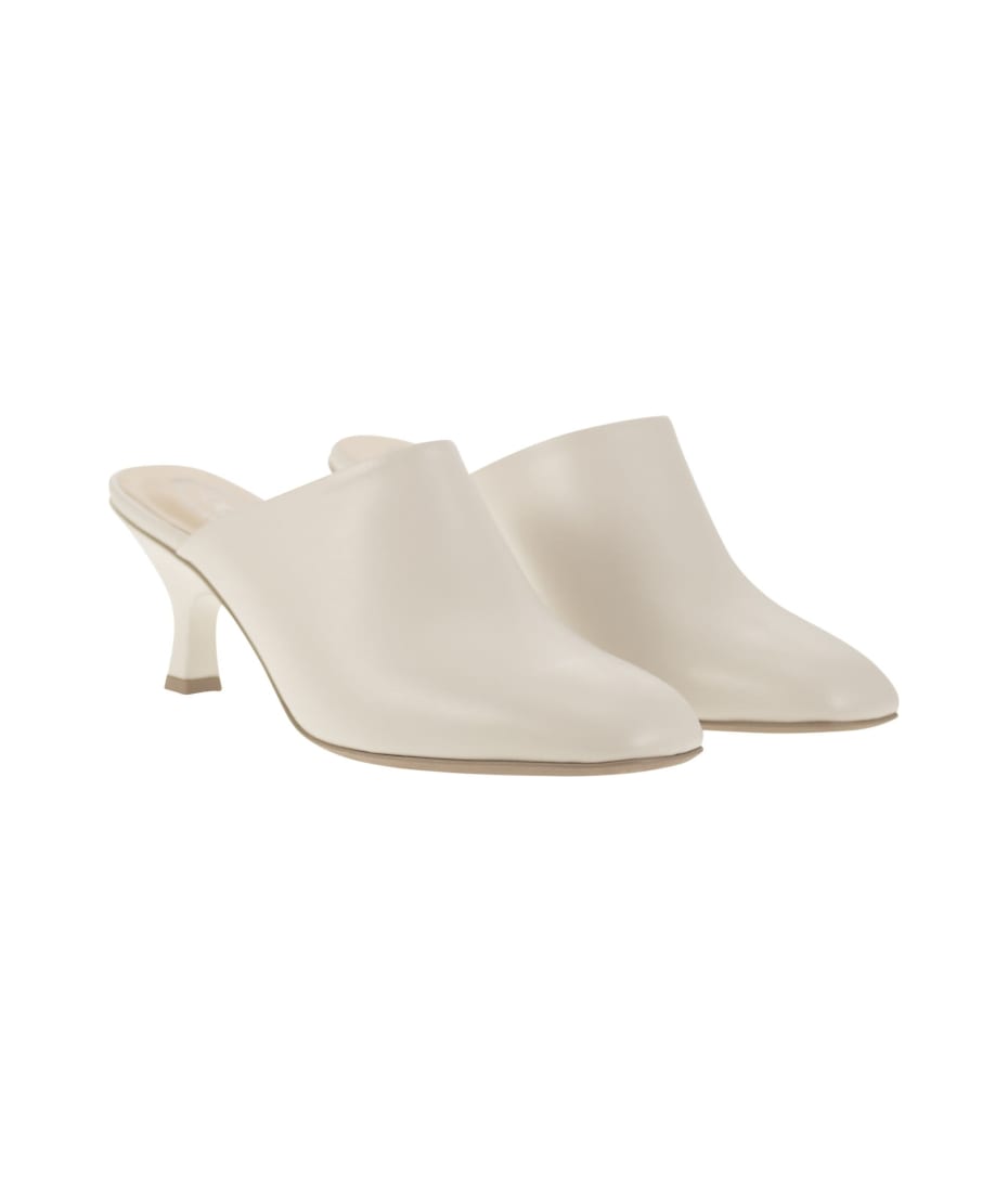 サンダル・ミュール TOD'S RUBBER SABOT IN LEATHER Tod's Rubber Sabot In Leather | italist