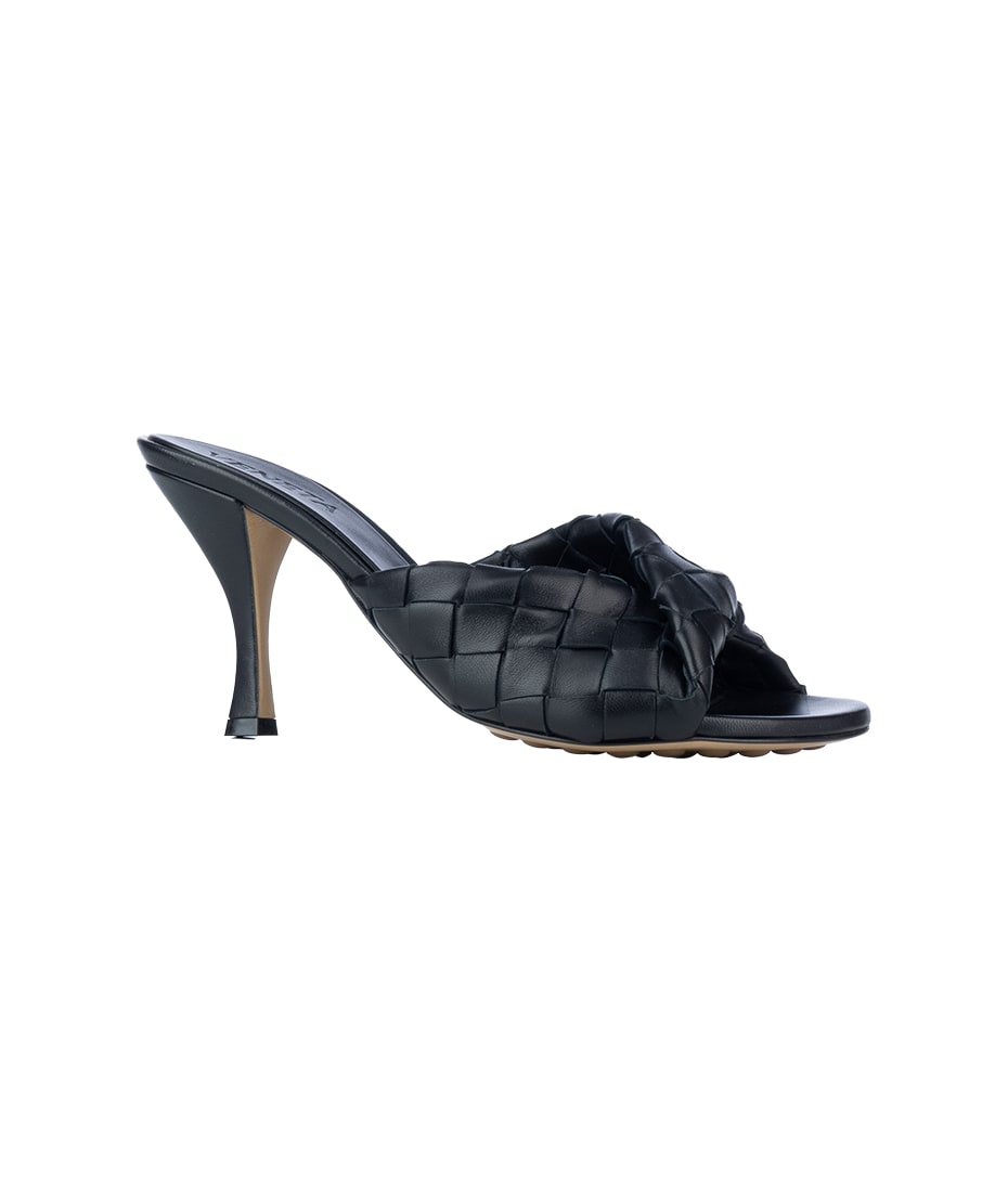 VIP【送料関税込】BottegaVeneta Black Leather Blink Mules Bottega Veneta® Women's Blink Mule in Black. Shop online now.