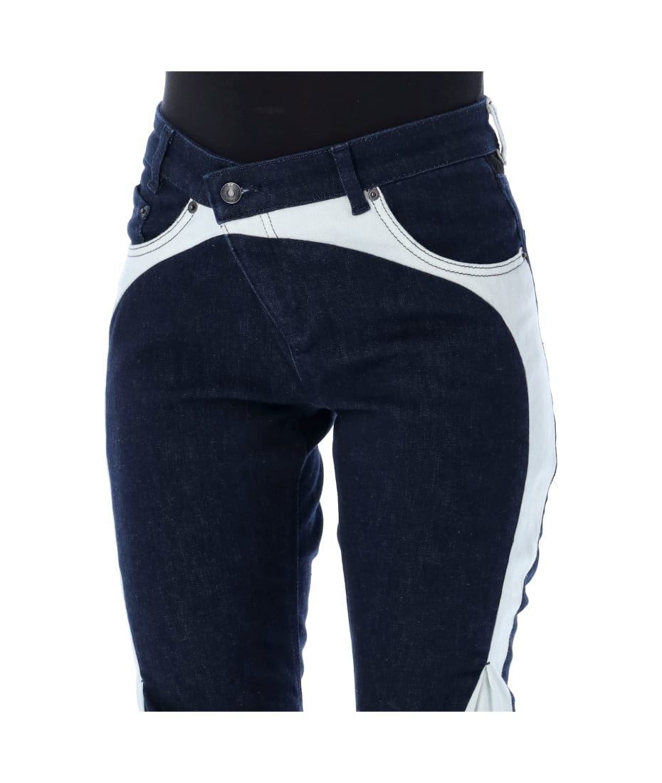 581a18983dc9d539e64a38aa564736