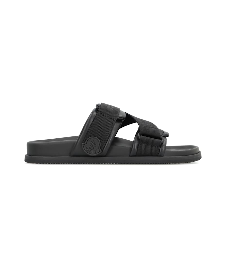 ◆MONCLER◆ Mon Summer レザー サンダル Moncler Mon Summer Slides | italist