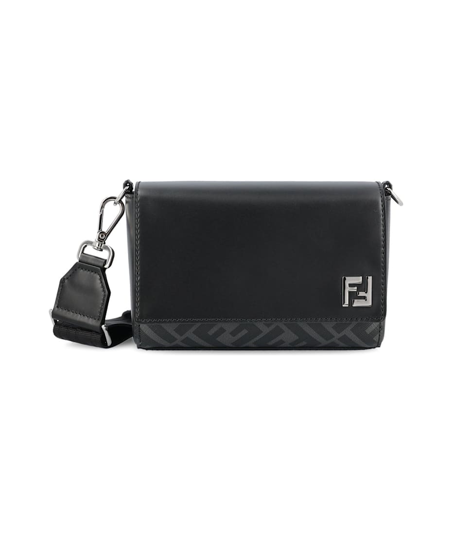 Fendi ロゴパターン バッグ Fendi Logo Plaque Crossbody Bag | italist
