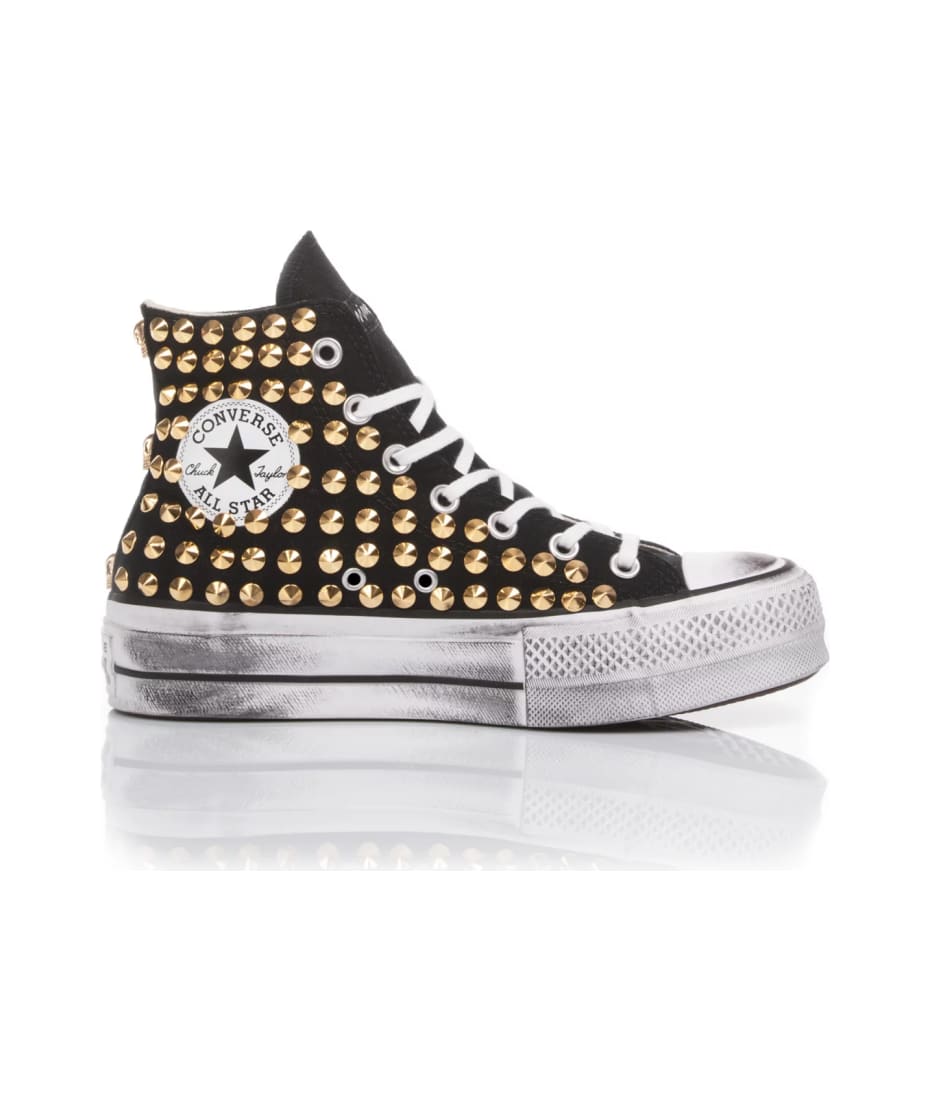 White converse sale with gold studs