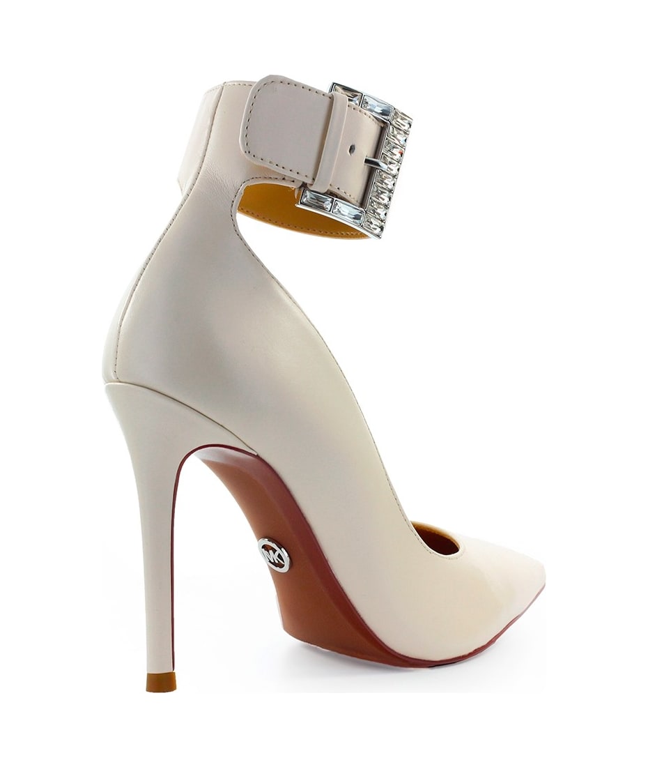 Michael Kors Giselle Cream Pump | italist