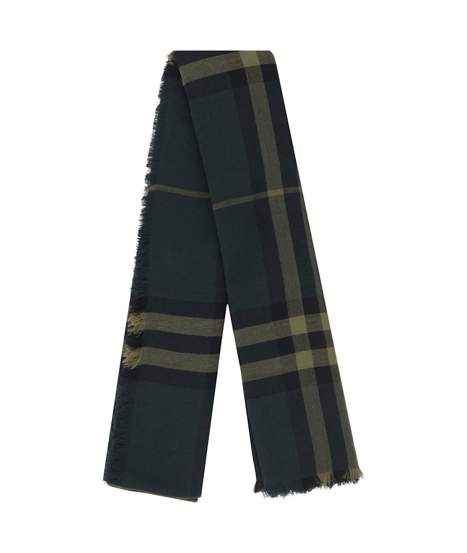 【送料&関税込】Burberry Checked Frayed-edge Scarf - Unisex Burberry Checked Frayed-edge Scarf | italist