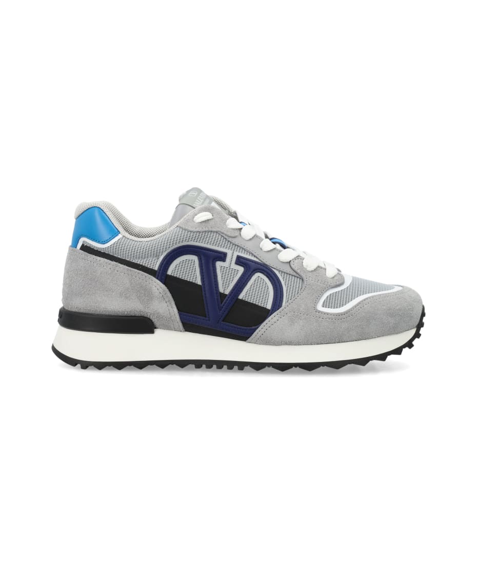 Valentino Garavani V-logo Sneakers | italist