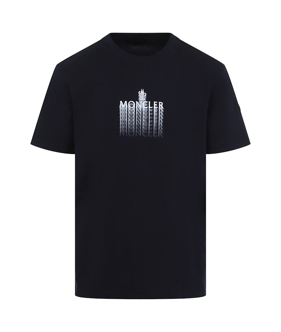 MONCLER｜SHORT-SLEEVED ROUND NECK T-SHIRTS (8C00032 89AI Moncler Short Sleeves T-shirt | italist