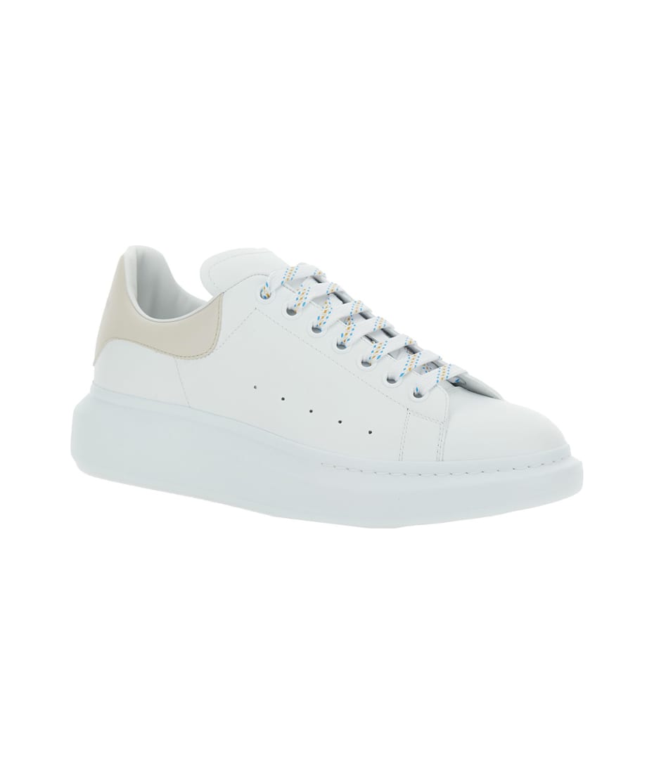 Black Oversize Sneakers With White Spoiler And Sole, 58% OFF