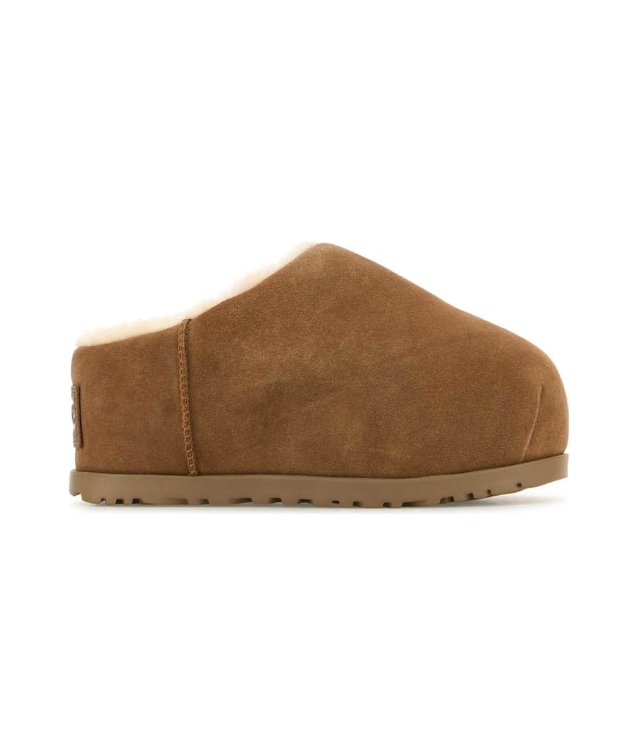 UGG Camel Suede Pumped Slippers | italist