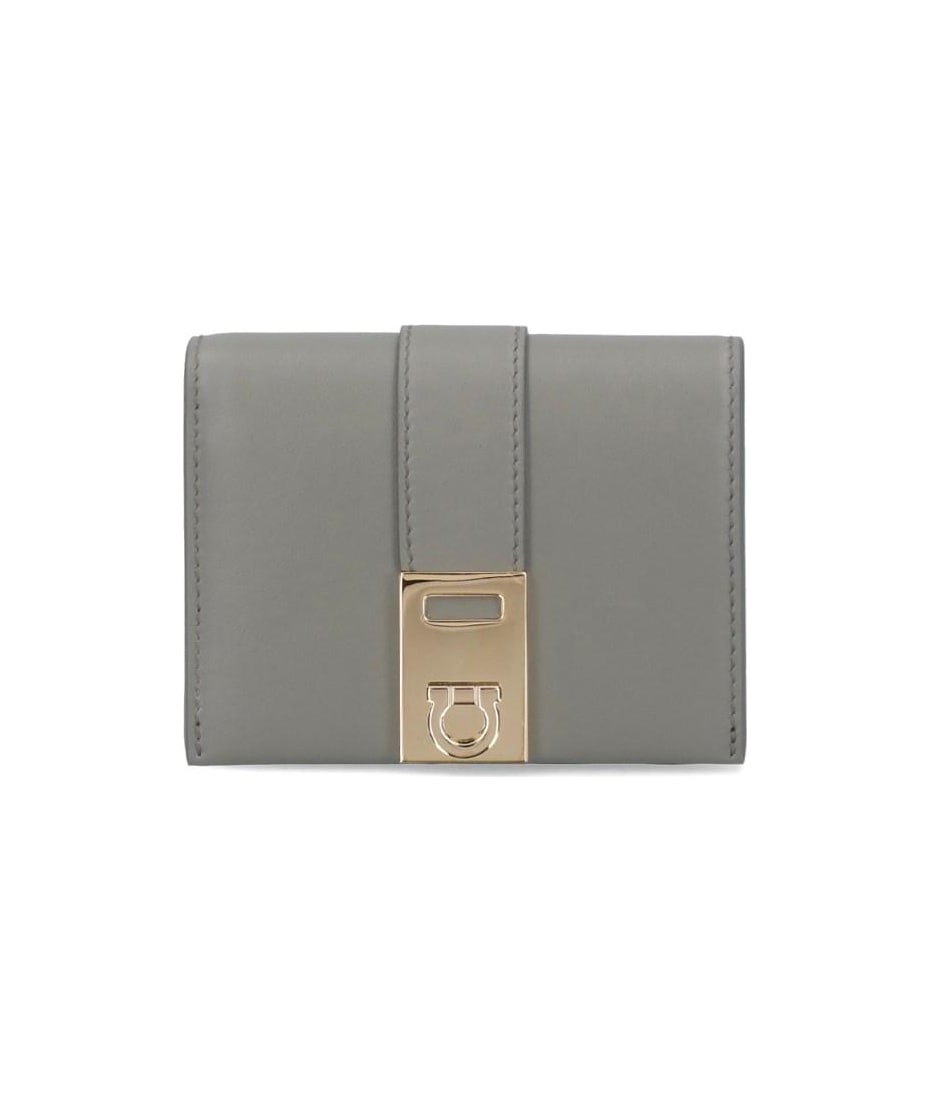 【FERRAGAMO】HUG CARD WALLET Ferragamo Hug Two-Tone Credit Card Holder Black: Nyland Pink