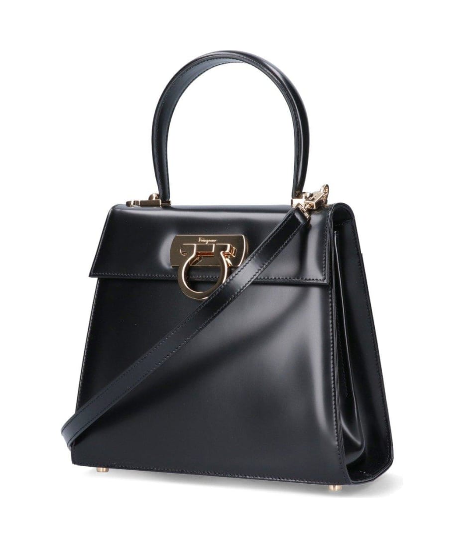 【送料&関税込】Ferragamo Iconic S Handbag Ferragamo 