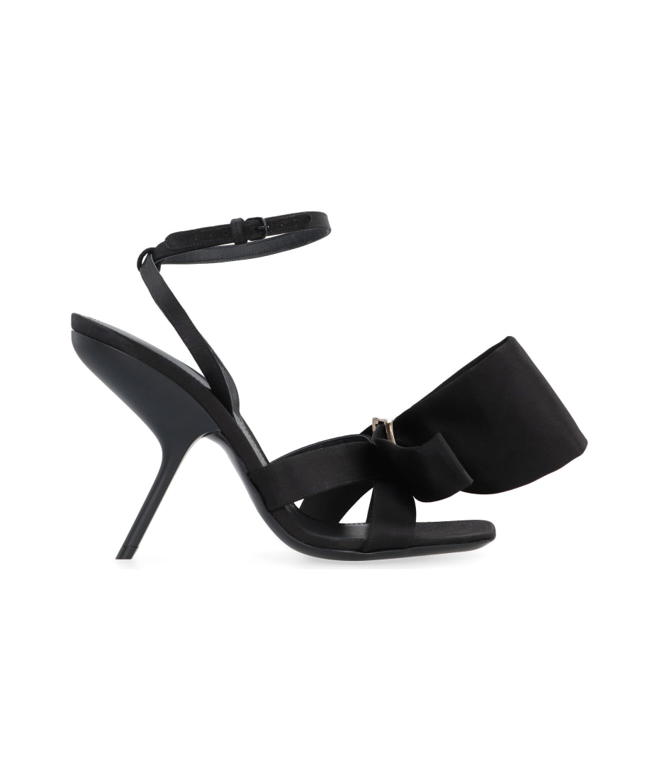 サンダル・ミュール Salvatore Ferragamo Helena Women's Sandals Black Satin Ferragamo Helena Satin Sandals | italist