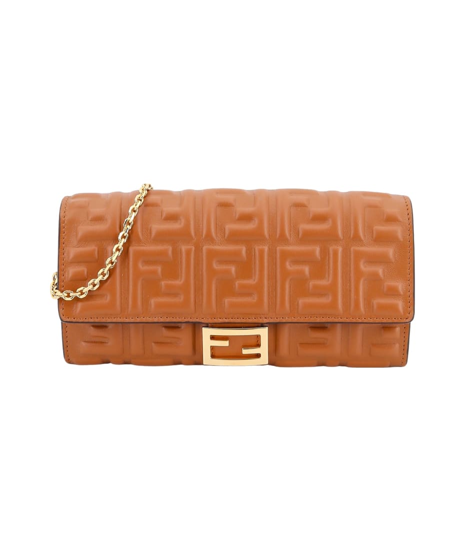 Fendi Continental Wallet On Chain In Marrone