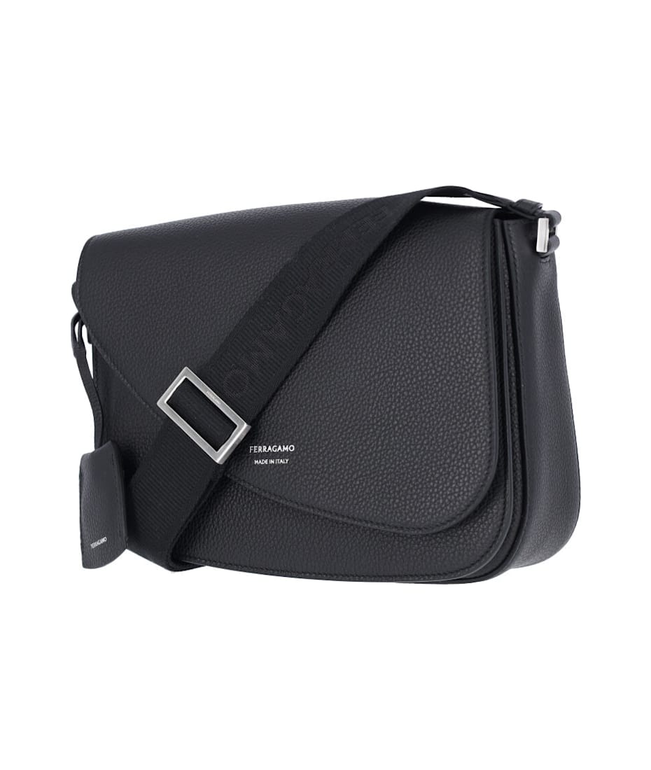【関税込み】FERRAGAMO FIAMMA MEDIUM SHOULDER BAG Ferragamo | Fiamma medium black bag | Savannahs