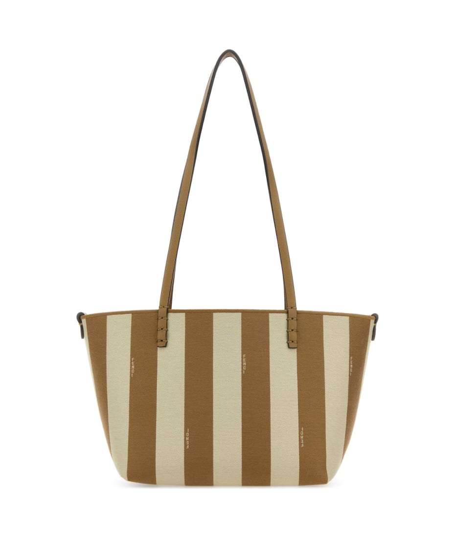 トートバッグ Fendi Embroidered Fabric Small Roll Reversible Shopping Bag Fendi Embroidered Fabric Small Roll Reversible Shopping Bag
