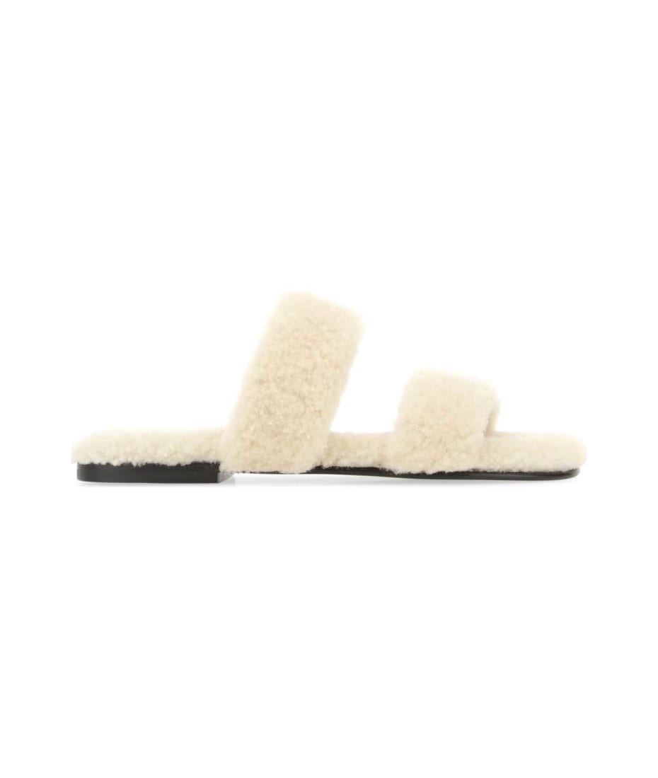 サンダル Saint Laurent SLIPPER (711242AAAUC 2634) Saint Laurent Ivory Shearling Bleach Slippers | italist