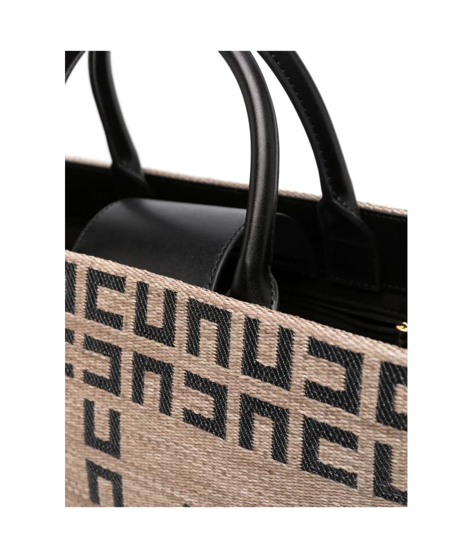 【★完売必至★】ELISABETTA FRANCHI ☆ ラージトート Elisabetta Franchi Big Shopping Bag With Logo All Over