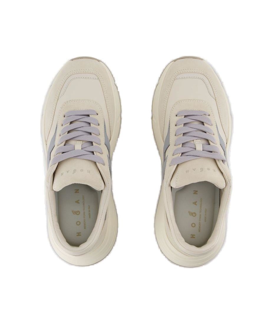 【送料&関税込】Hogan Logo Embossed Chunky Sneakers Hogan logo-embroidered low-top Sneakers | White | FARFETCH