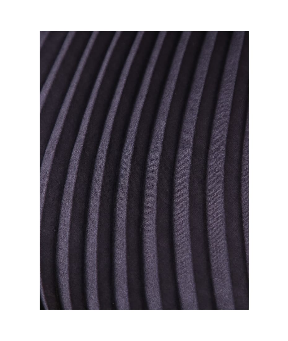 【送料&関税込】Issey Miyake Large Blue Silk Wool Stole Issey Miyake Blue Silk Wool Stole | italist