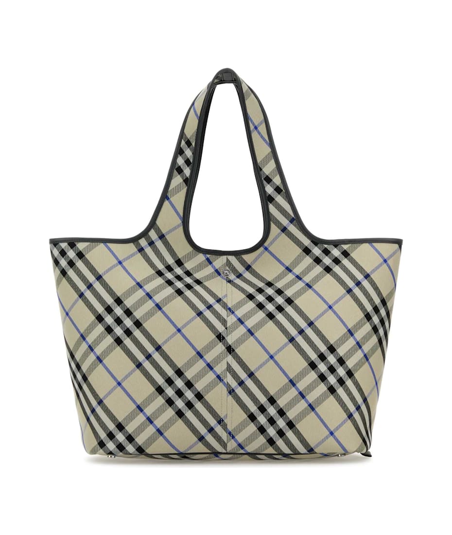 【関税&送料込】Burberry Embroidered Canvas Handbag Burberry Embroidered Canvas Shopping Bag | italist