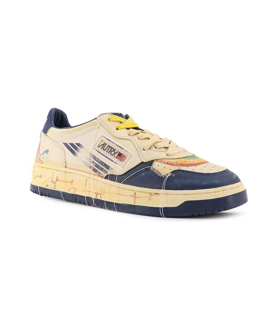 Autry Super Vintage Leather Low-top Sneakers | italist Autry Super Vintage Leather Low-top Sneakers | italist