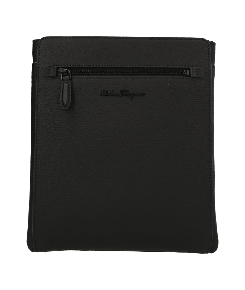 【FERRAGAMO】LEATHER CROSSBODY BAG Ferragamo Men's Embossed Gancini Leather Crossbody Bag