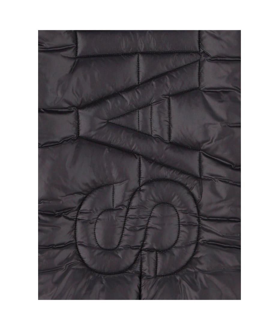 【送料&関税込】Saint Laurent Logo Patch Quilted Scarf Saint Laurent Logo Patch Quilted Scarf | italist