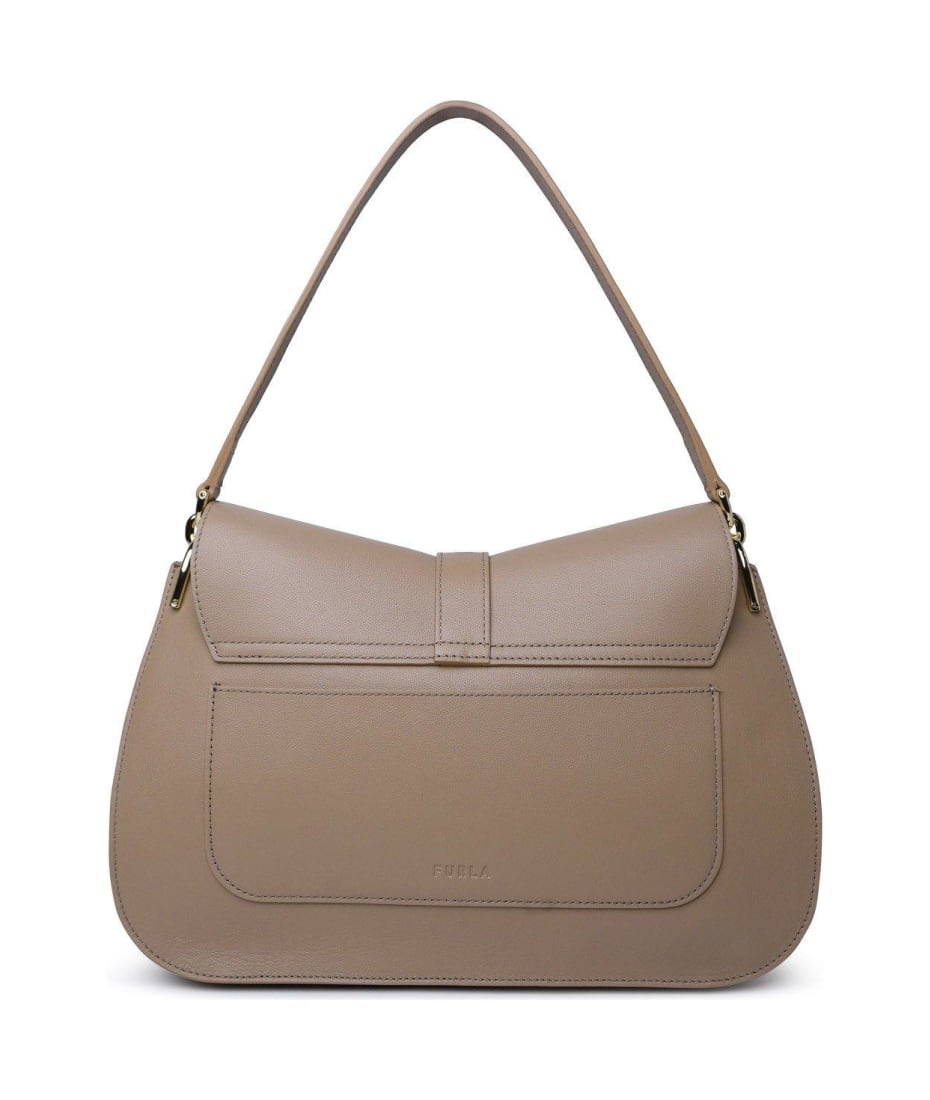 【送料&関税込】Furla Flow Logo Plaque Tote Bag Furla Flow Logo Plaque Tote Bag | italist