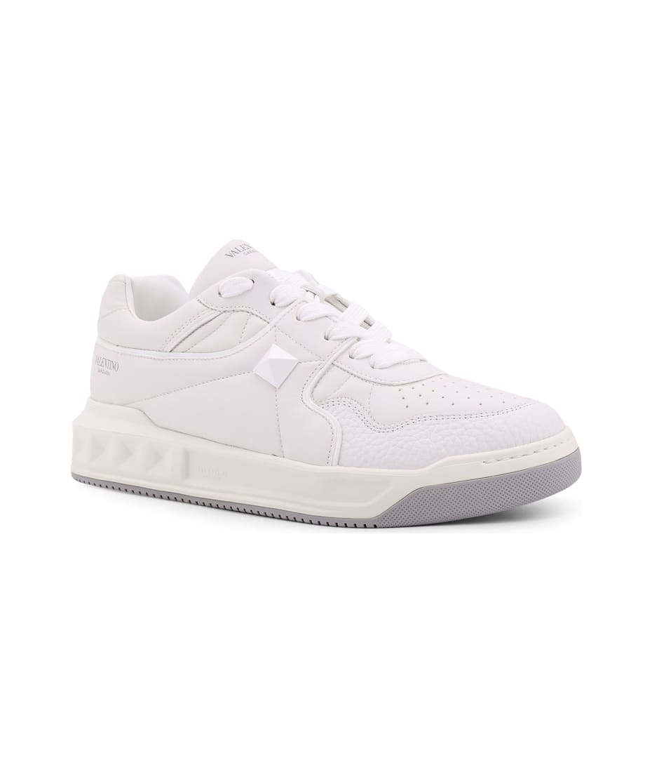 スニーカー VALENTINO GARAVANI One stud leather sneakers Bianco One Stud Low-top Nappa Sneaker for Man in White | Valentino US