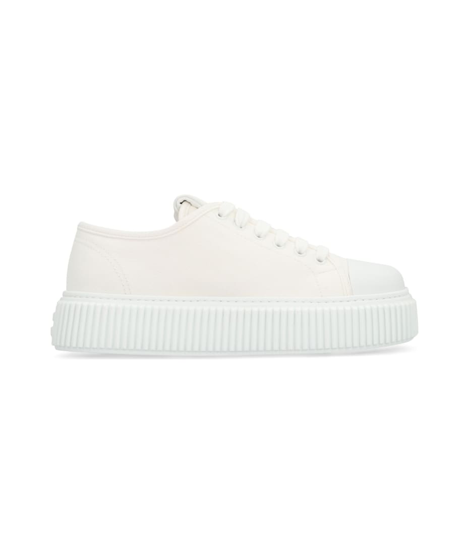 スニーカー MIU MIU  Sneakers Women Fabric Beige/Naked Miu Miu Fabric Low-top Sneakers | italist