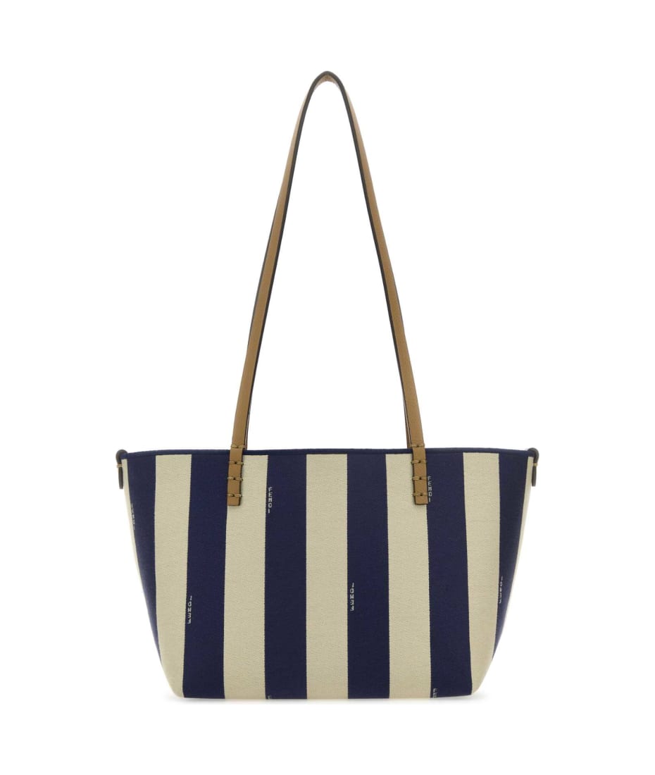 トートバッグ Fendi Embroidered Fabric Small Roll Reversible Shopping Bag Fendi Embroidered Fabric Small Roll Reversible Shopping Bag