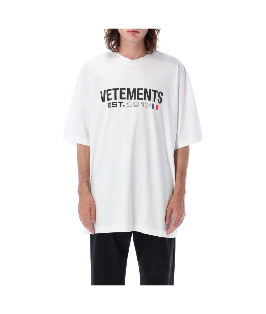 VETEMENTS T-shirt Flag Logo | italist